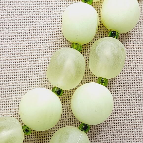 Vintage Austrian Green Lucite Two Strand Beaded Necklace 19” Signed - Picture 4 of 9